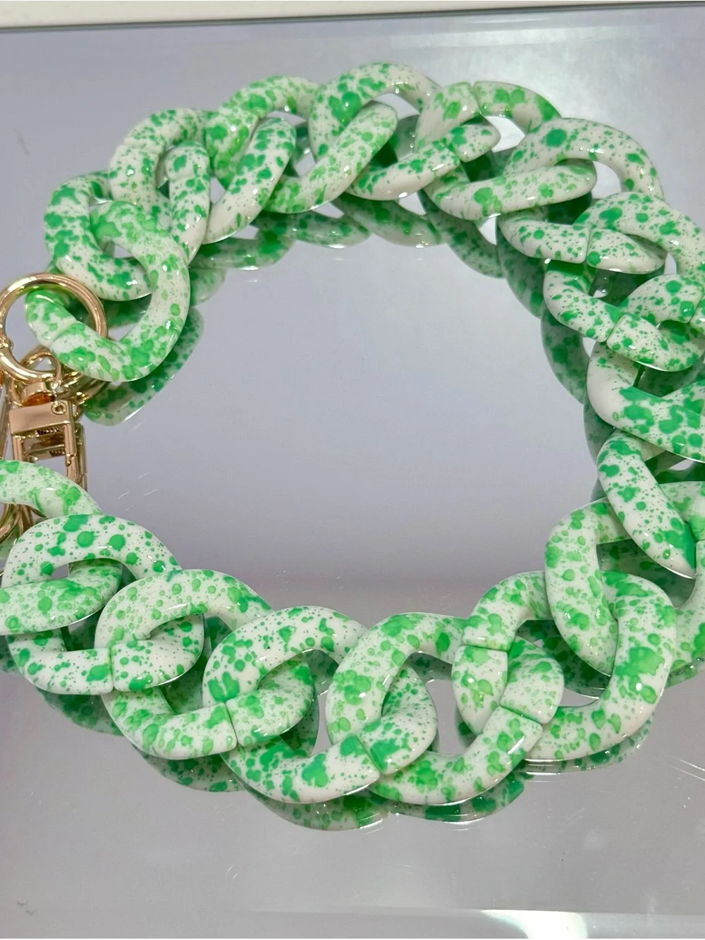 New Acrylic Green Speckled Bag Chain 18 inches